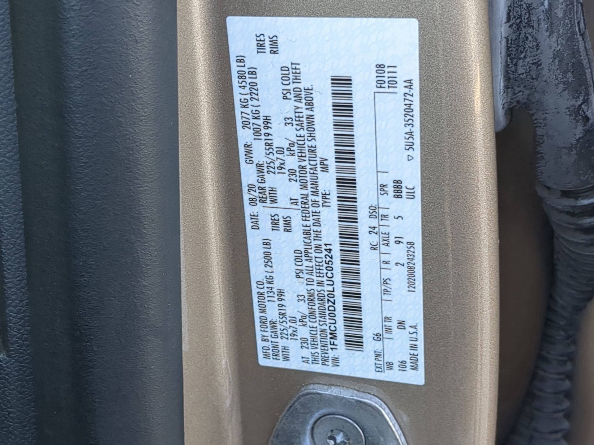 Certified 2020 Ford Escape Titanium w/ Titanium Premium Package 2.0 FWD image 73