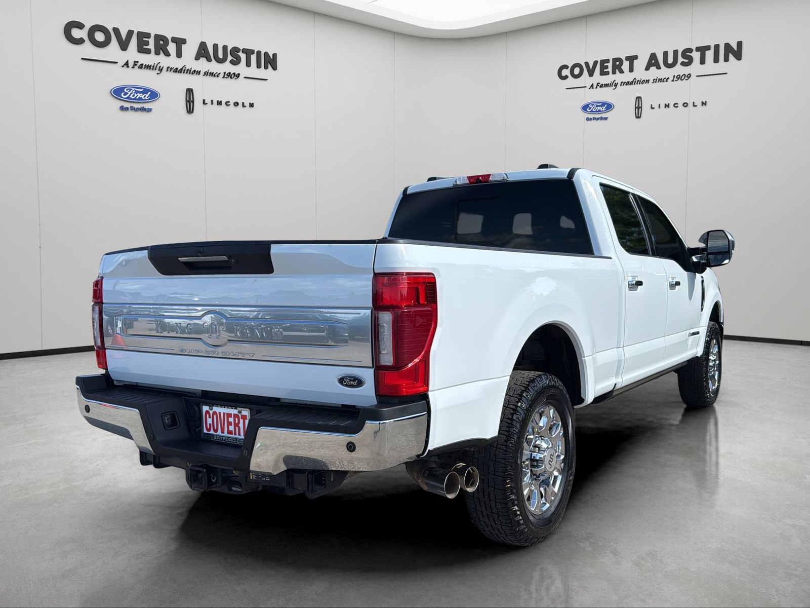 Certified 2022 Ford F350 King Ranch w/ King Ranch Ultimate Package AWD/4WD image 5