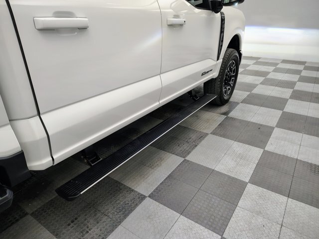 Certified 2025 Ford F350 Platinum AWD/4WD image 17