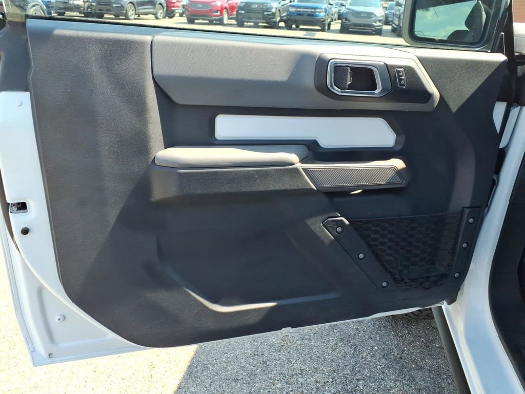 Certified 2023 Ford Bronco Black Diamond AWD/4WD image 11