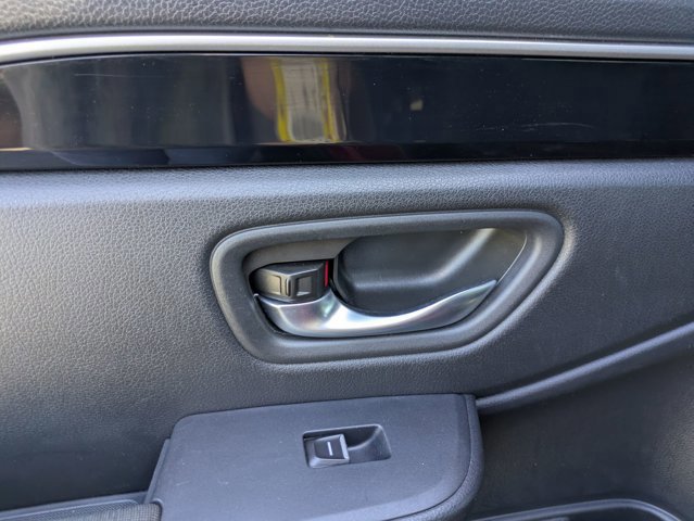 Used 2025 Honda Pilot Sport image 26