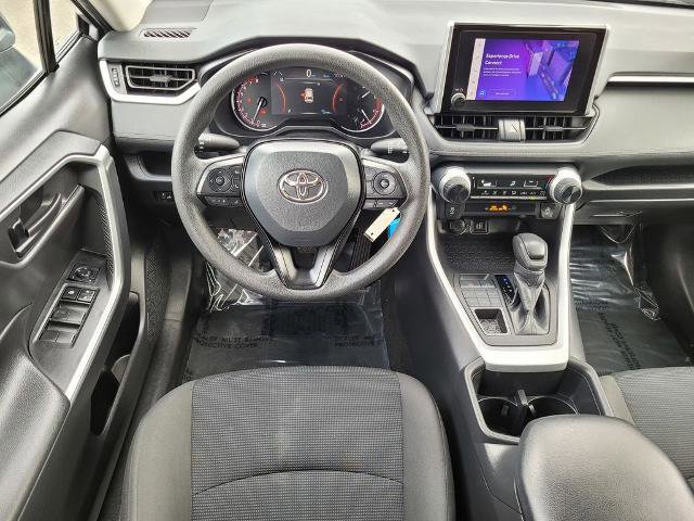 Used 2024 Toyota RAV4 LE AWD/4WD image 12