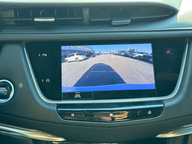 Used 2021 Cadillac XT5 Luxury w/ LPO, Floor Liner Package FWD image 17