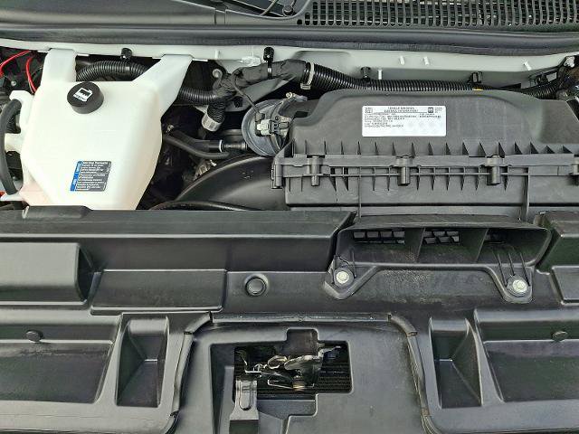 Used 2025 GMC Savana 2500 w/ Driver Convenience Package RWD image 28