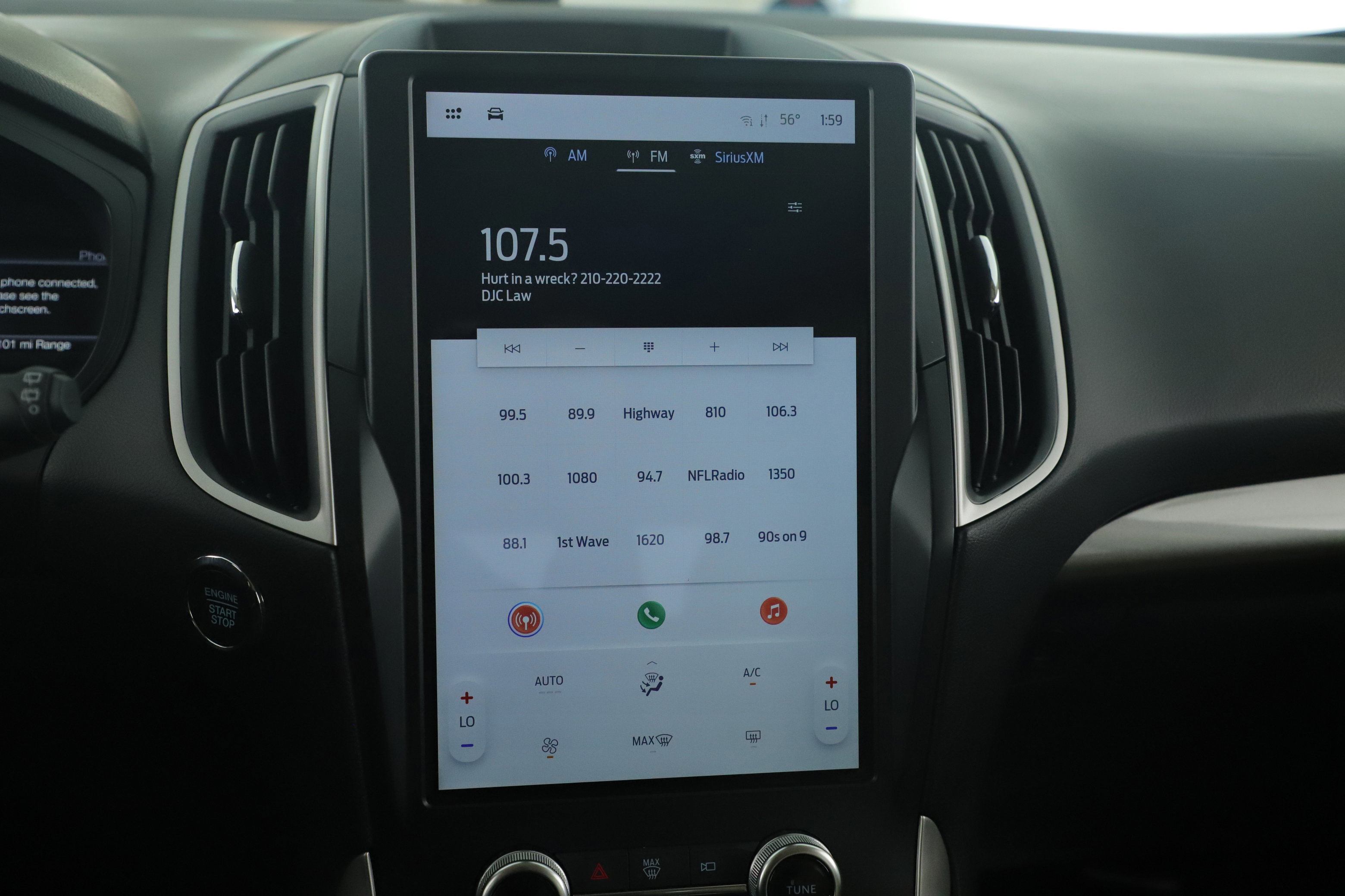 Certified 2024 Ford Edge SE image 8