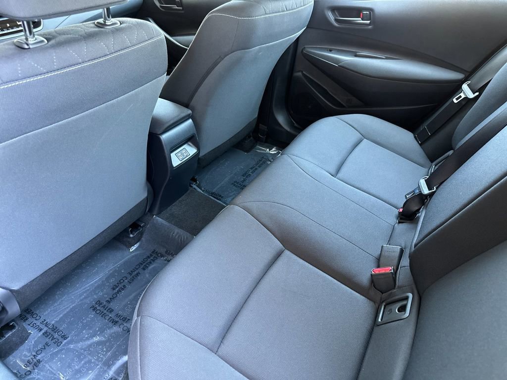 Used 2026 Toyota Corolla LE w/ LE Premium Package FWD image 11