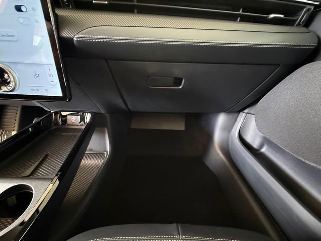 Certified 2025 Ford Mustang Mach-E Select RWD image 23