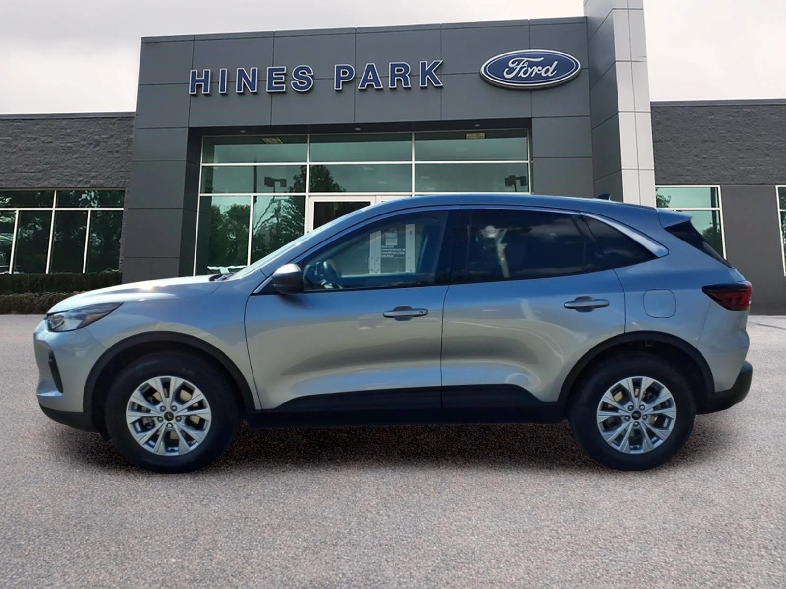 Certified 2024 Ford Escape Active AWD/4WD image 4