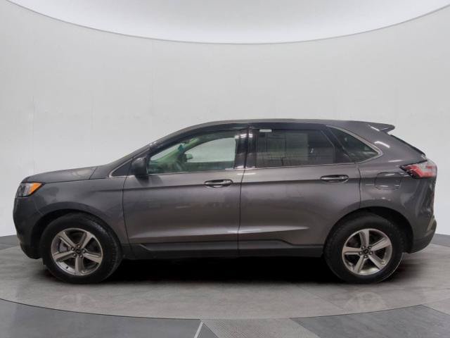 Certified 2024 Ford Edge SEL w/ Convenience Package AWD/4WD image 2
