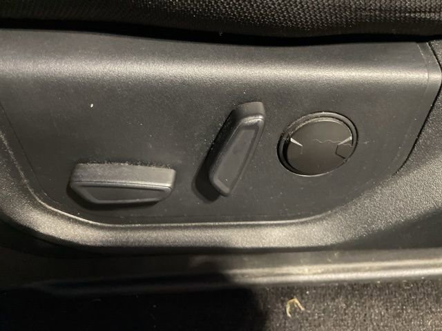 Certified 2019 Ford F150 XLT w/ Equipment Group 302A Luxury image 21