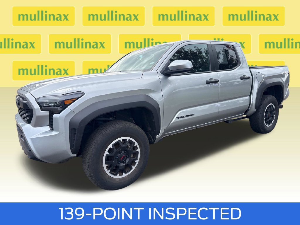 Used 2024 Toyota Tacoma TRD Off-Road AWD/4WD image 15
