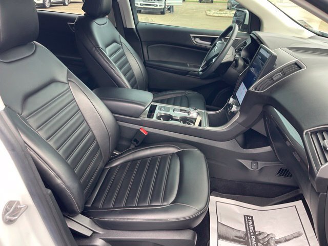 Certified 2024 Ford Edge SEL w/ Convenience Package AWD/4WD image 21