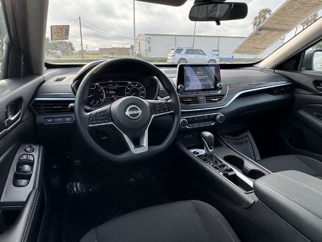 Used 2026 Nissan Altima 2.5 SV FWD image 15