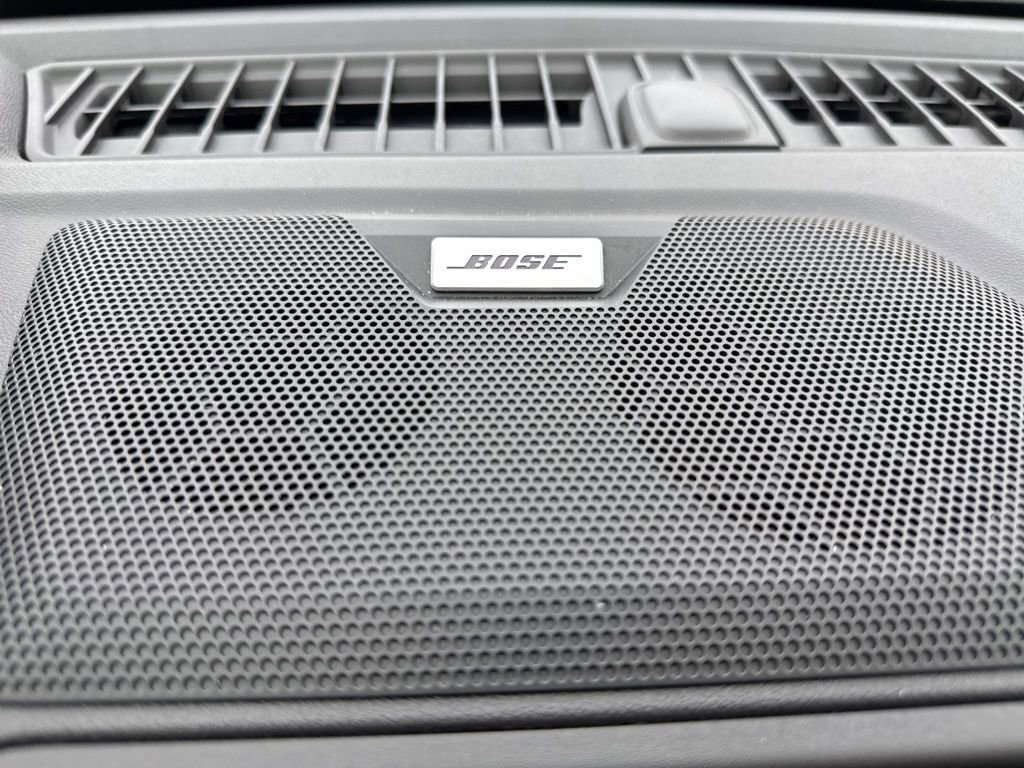 Used 2023 Chevrolet Colorado ZR2 w/ ZR2 Convenience Package III image 30