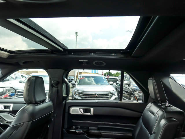 Certified 2022 Ford Explorer ST w/ Equipment Group 401A AWD/4WD image 13