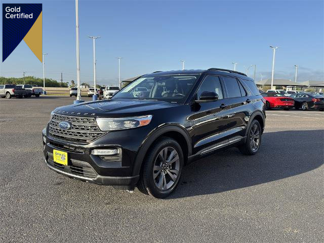 Certified 2022 Ford Explorer XLT w/ Equipment Group 202A