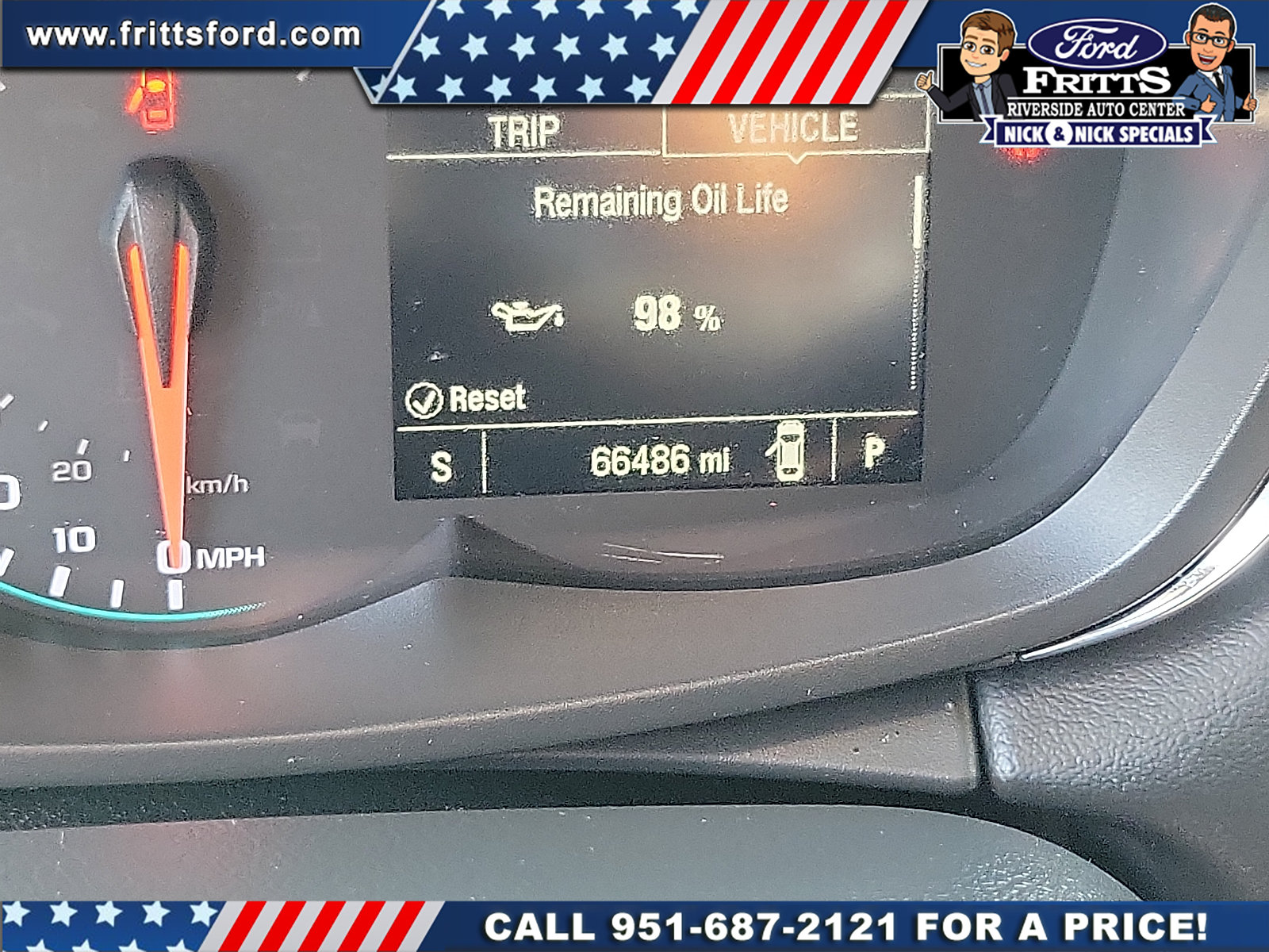 Used 2018 Chevrolet Trax LT w/ LT Convenience Package AWD/4WD image 2