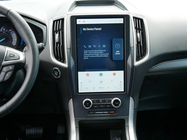 Certified 2022 Ford Edge SEL w/ Convenience Package AWD/4WD image 16