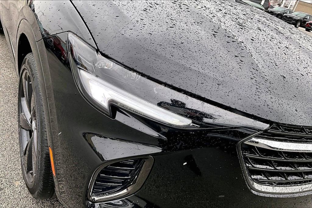 Used 2023 Buick Envision Essence w/ Sport Touring Package image 28