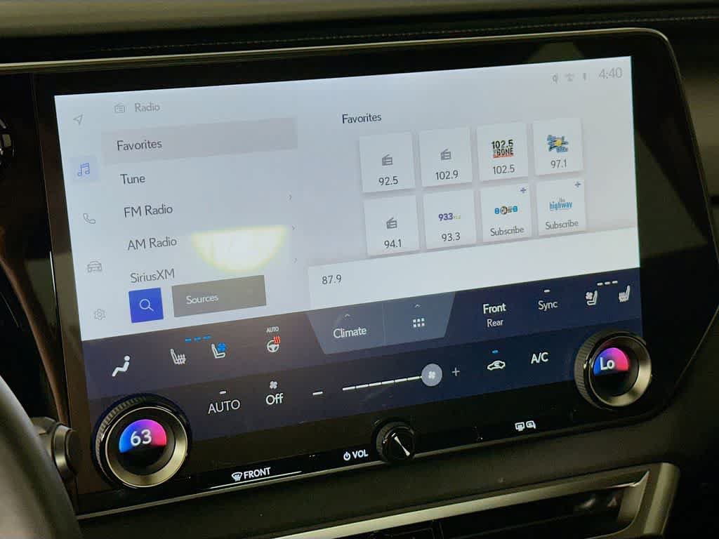 Used 2024 Lexus RX 350 Premium w/ Accessory Package (Z1) FWD image 17