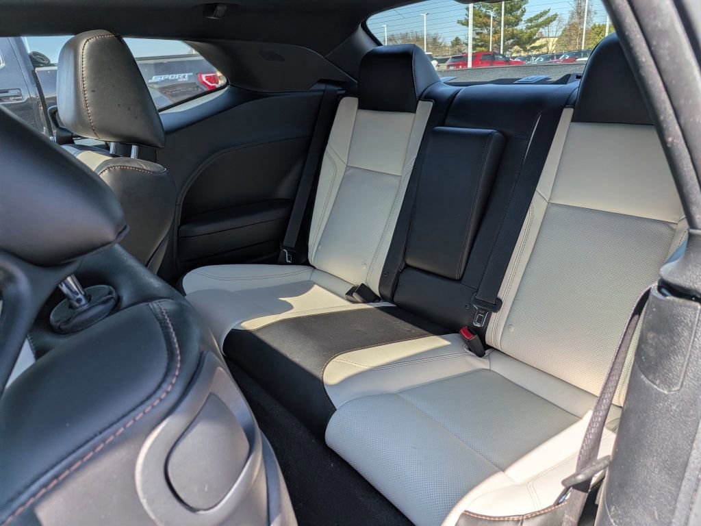 Used 2018 Dodge Challenger GT w/ Driver Convenience Group image 17