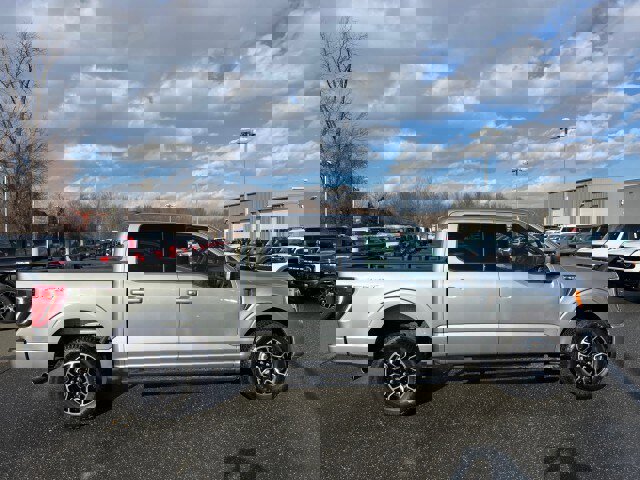 Certified 2023 Ford F150 XLT w/ Equipment Group 302A High image 5