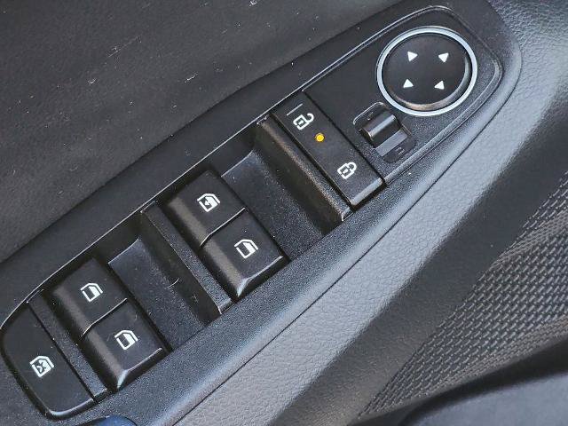 Used 2024 Kia Seltos S AWD/4WD image 17
