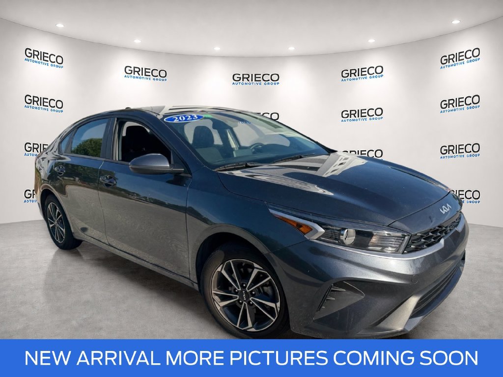 Used 2023 Kia Forte LXS FWD image 1