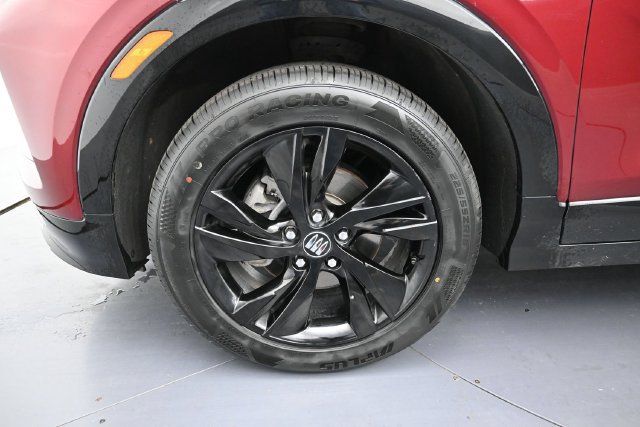 Used 2024 Buick Encore GX Sport Touring AWD/4WD image 9