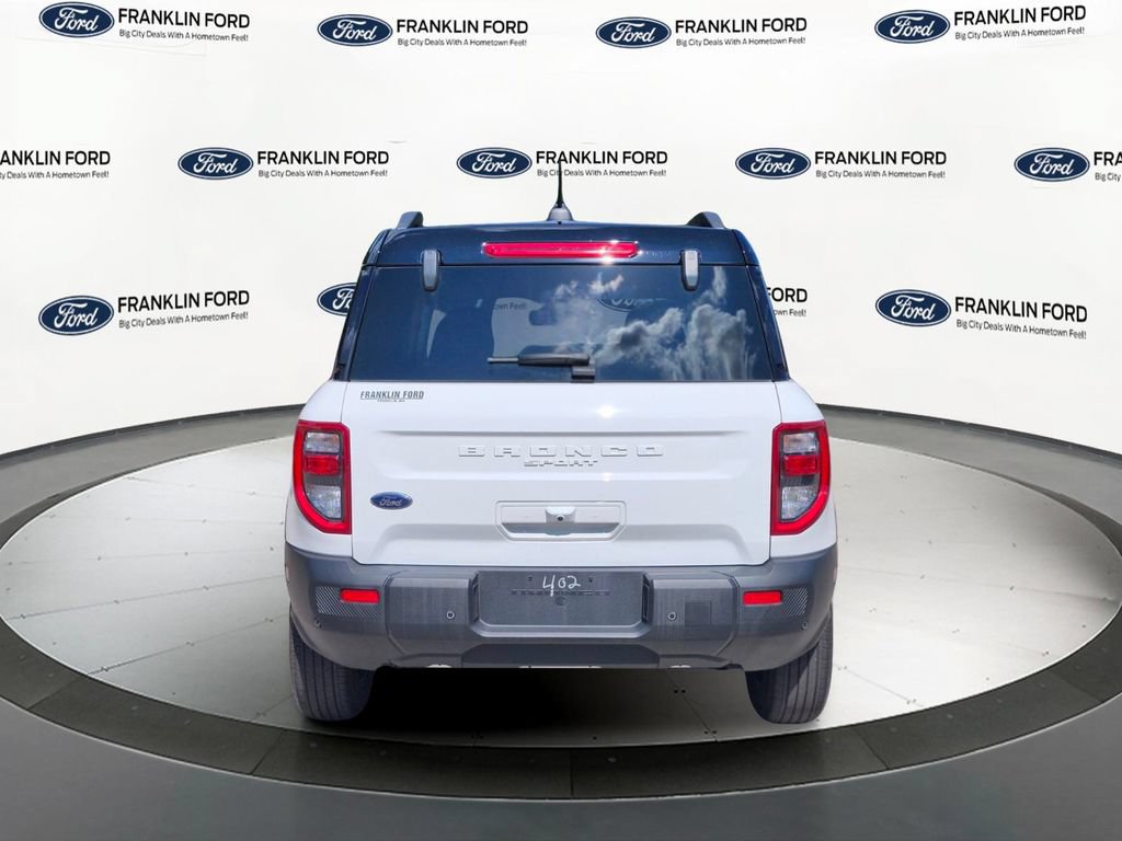 Certified 2025 Ford Bronco Sport Outer Banks w/ Outer Banks Tech Package+ AWD/4WD image 4