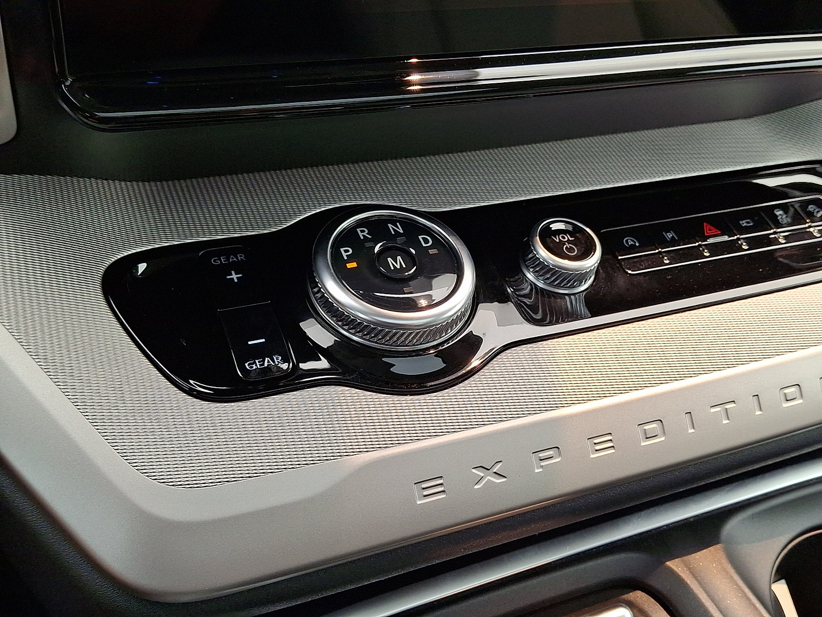 Certified 2025 Ford Expedition Max Active AWD/4WD image 19