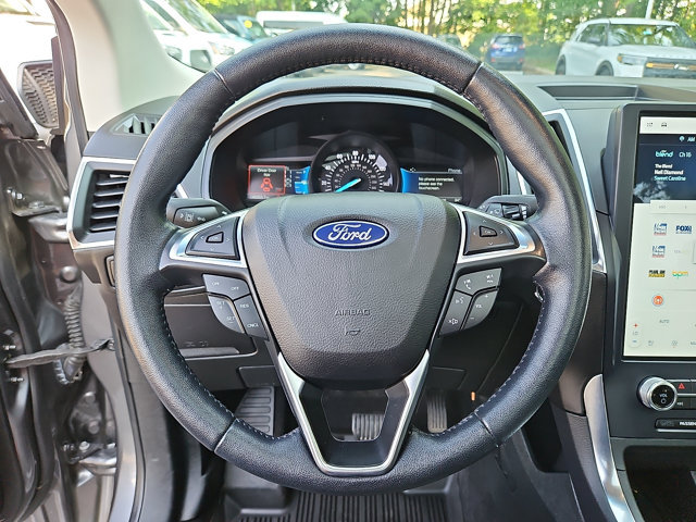 Certified 2022 Ford Edge Titanium AWD/4WD image 28