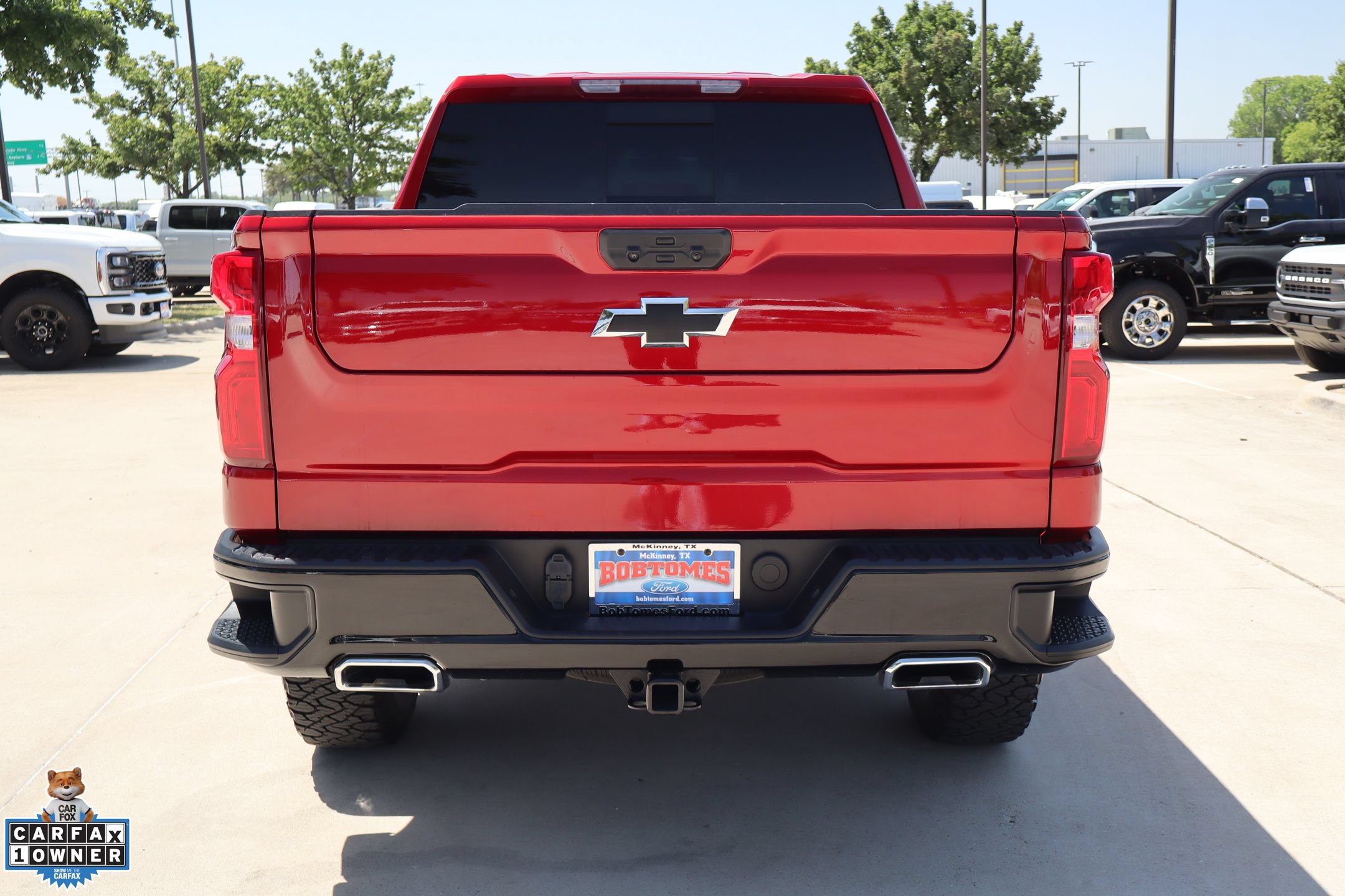 Used 2025 Chevrolet Silverado 1500 LT Trail Boss w/ Convenience Package II AWD/4WD image 4