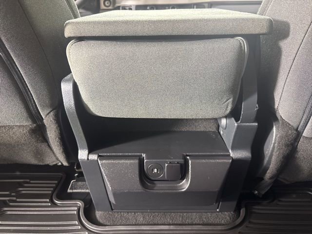 Certified 2025 Ford F350 XLT image 14