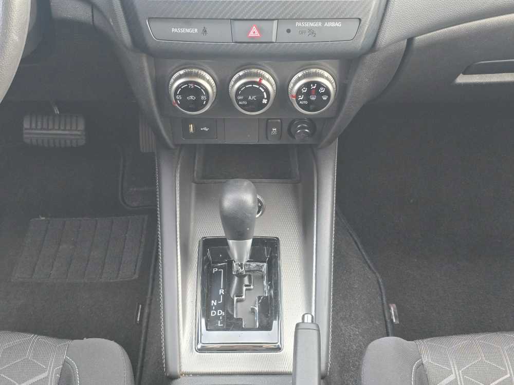 Used 2025 Mitsubishi Outlander Sport ES AWD/4WD image 13