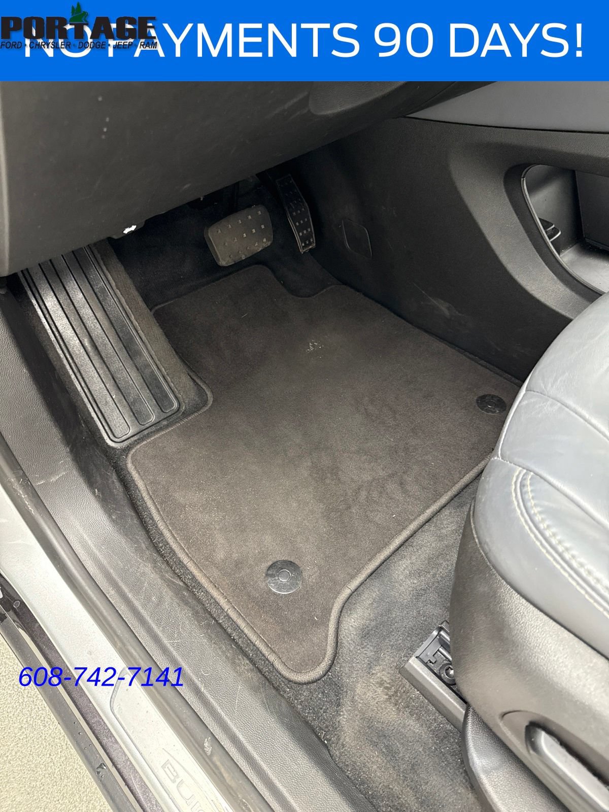 Used 2021 Buick Enclave Essence FWD image 14