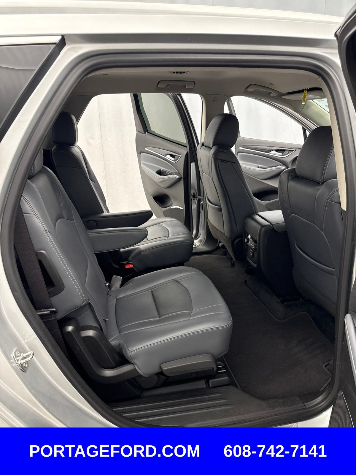 Used 2021 Buick Enclave Essence FWD image 29