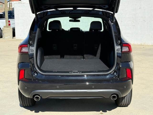 Certified 2023 Ford Escape ST-Line w/ Tech Pack #1 image 15