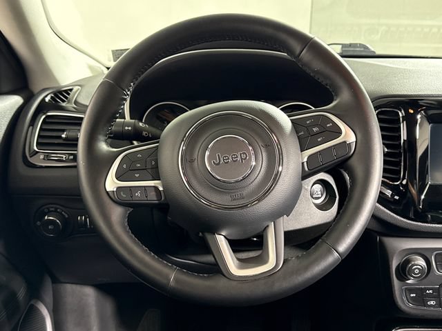 Used 2018 Jeep Compass Latitude w/ Popular Equipment Group AWD/4WD image 26