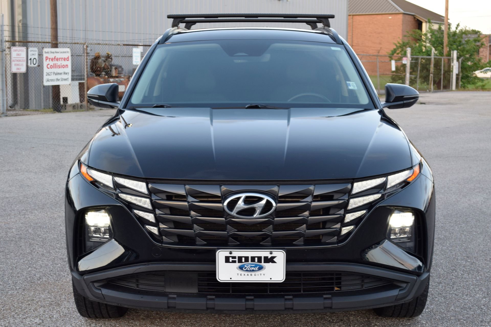 Used 2023 Hyundai Tucson XRT FWD image 2
