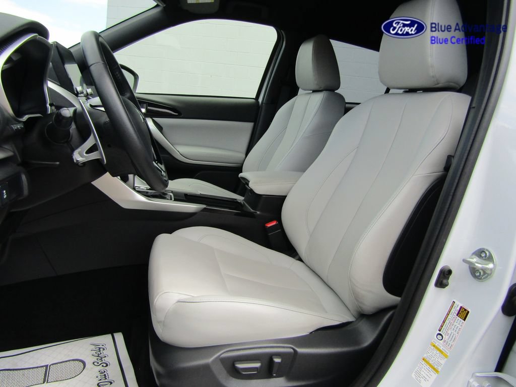 Used 2023 Mitsubishi Eclipse Cross SEL AWD/4WD image 3