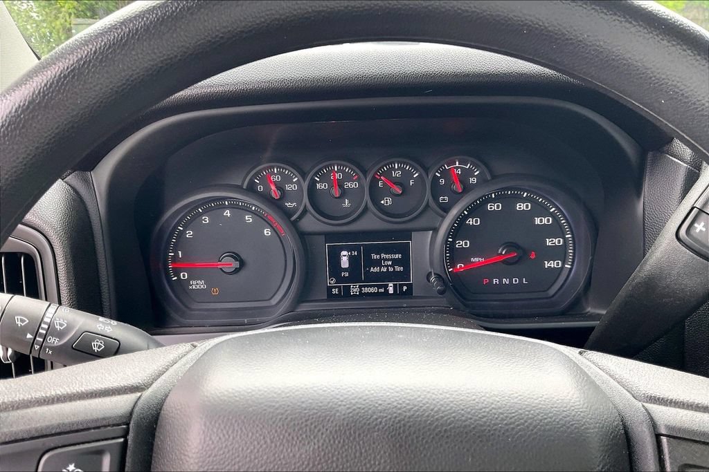 Used 2025 Chevrolet Silverado 2500 Custom w/ Custom Value Package AWD/4WD image 20