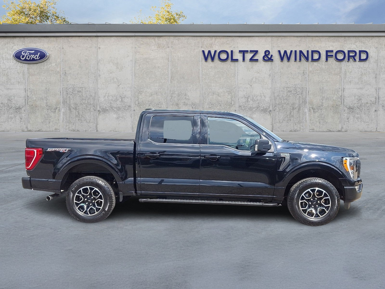 Certified 2022 Ford F150 XLT w/ Equipment Group 302A High AWD/4WD image 7