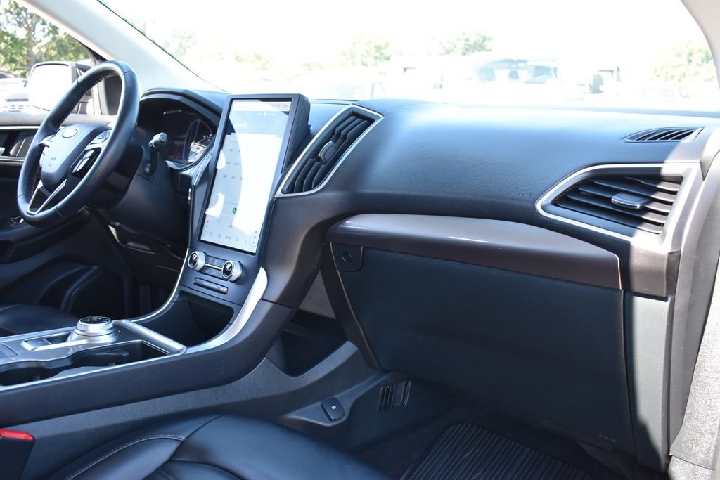 Certified 2024 Ford Edge SEL w/ Convenience Package AWD/4WD image 33