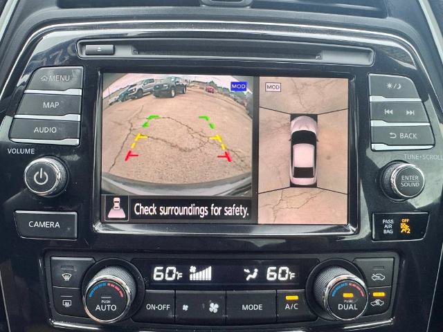 Used 2022 Nissan Maxima SR w/ Sport Mat Group FWD image 30