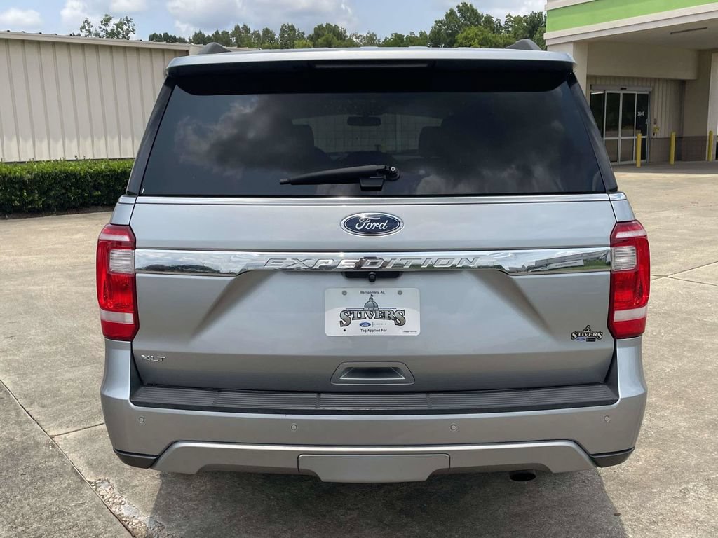 Certified 2020 Ford Expedition XLT w/ Equipment Group 202A RWD image 4