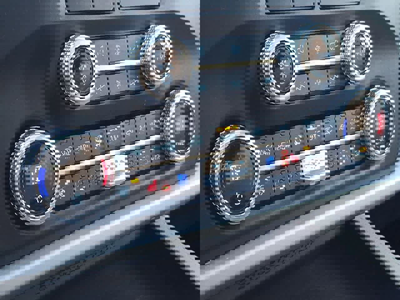 Certified 2023 Ford Expedition Limited image 25