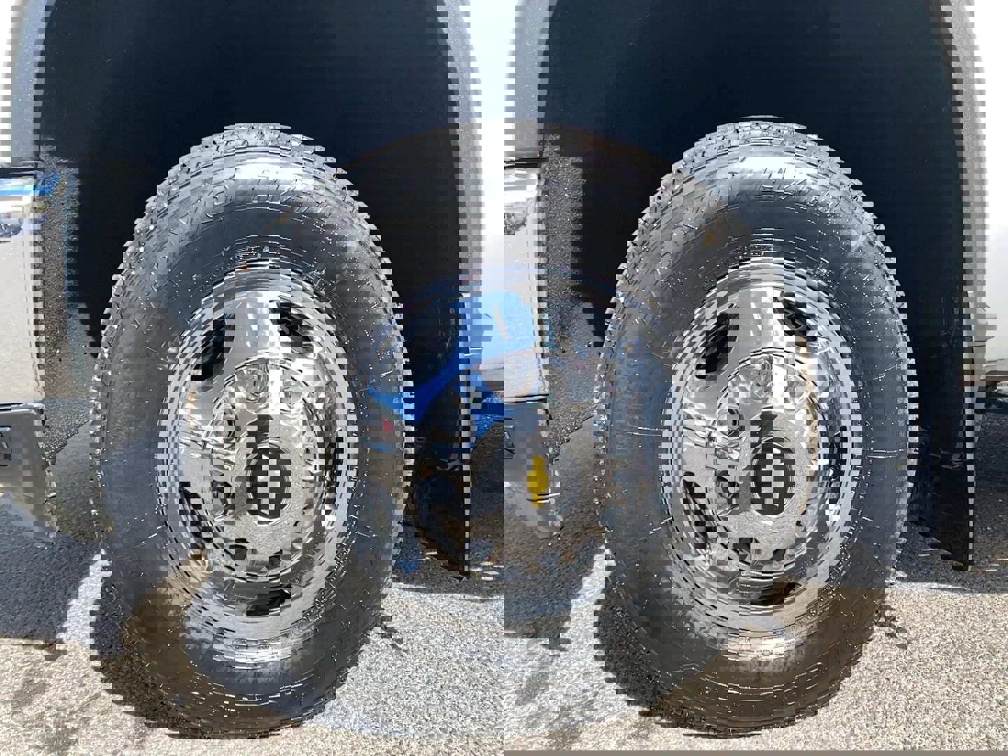 Used 2022 Chevrolet Silverado 3500 LTZ w/ LTZ Plus Package image 9