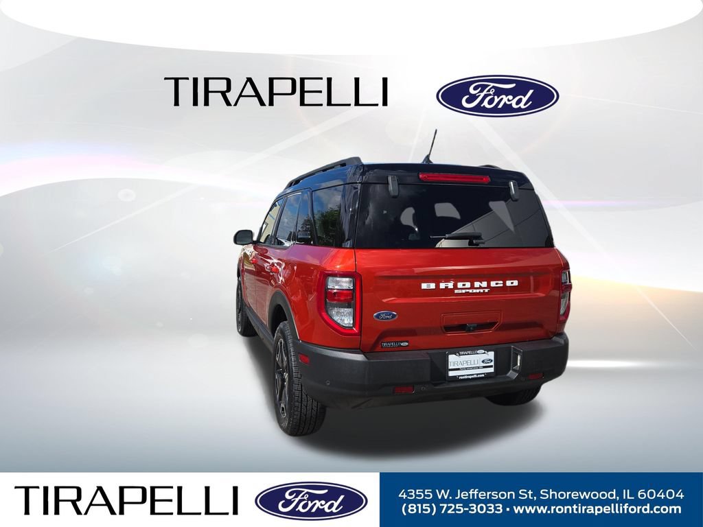 Certified 2022 Ford Bronco Sport Outer Banks w/ Tech Package AWD/4WD image 6