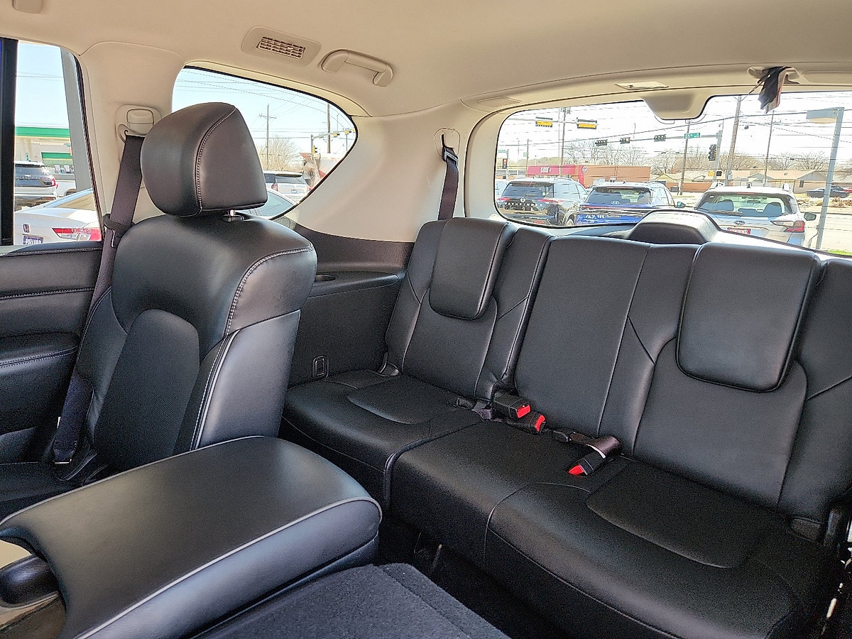 Used 2024 INFINITI QX80 Luxe AWD/4WD image 5